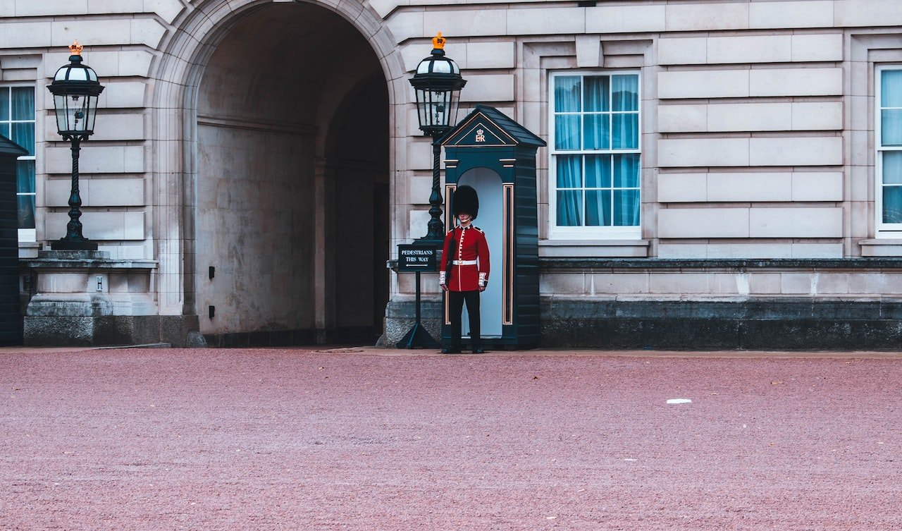 Buckingham Palace and Queen Elizabeth II