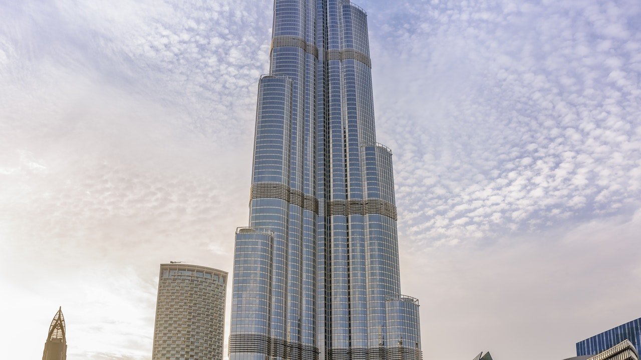 Explore Burj Khalifa