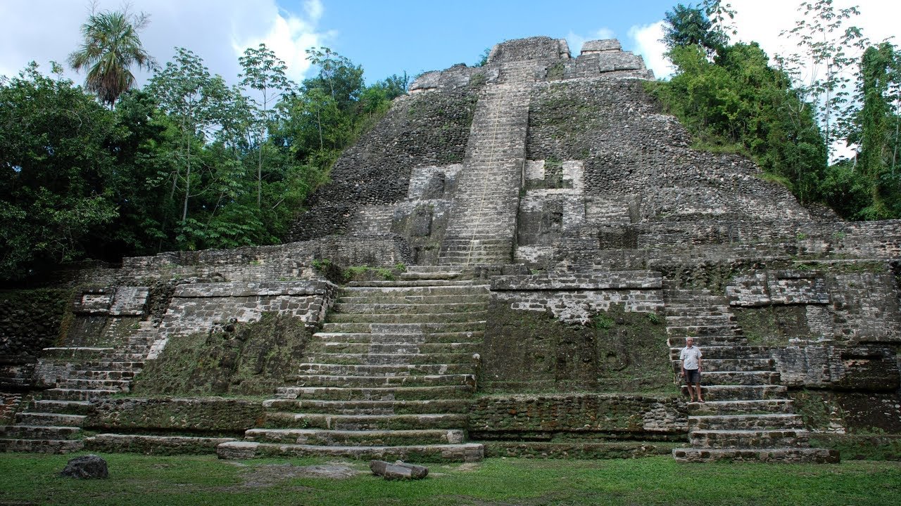 Lamanai Belize Ruins