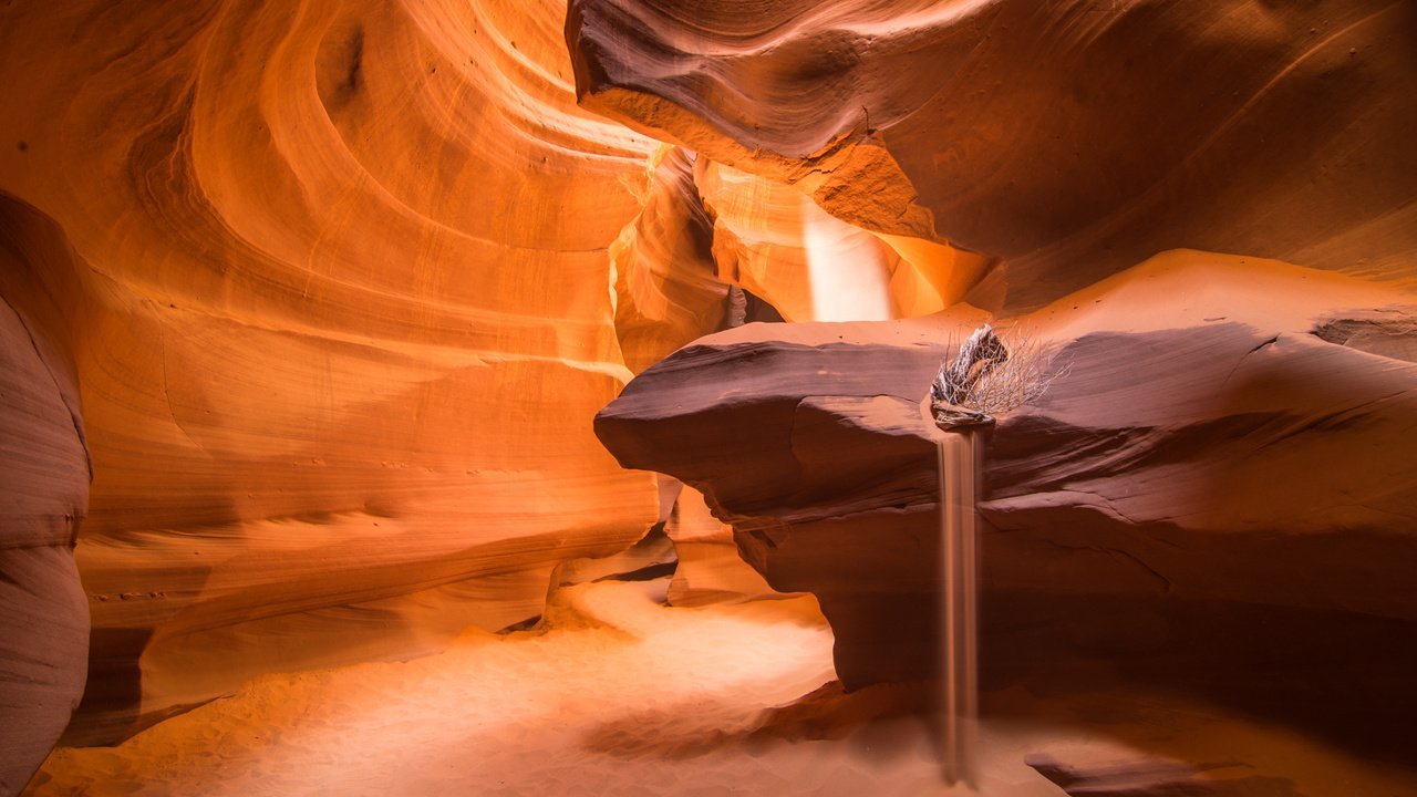 Antelope Canyon X Tour