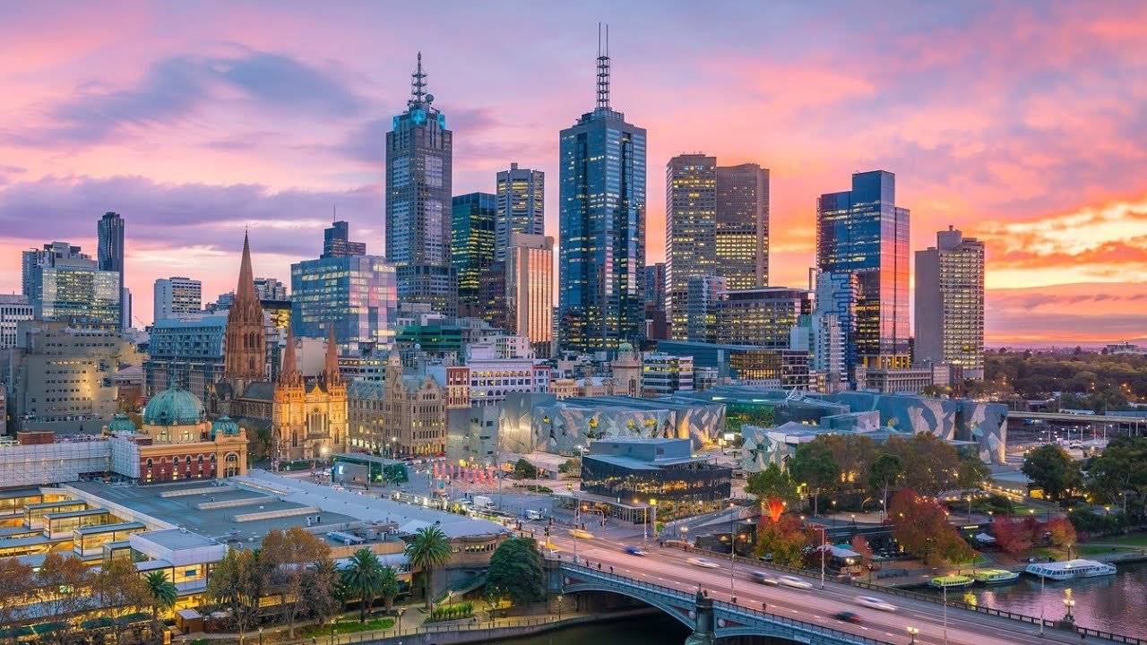 Best Cities to Travel Alone