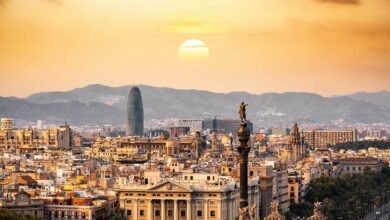 Barcelona A Captivating Blend of History