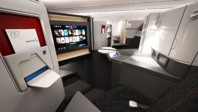 American Airlines Flagship Business Class from Hong Kong to LAX